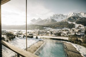Il Naturhotel Leitlhof di San Candido riapre il 7 gennaio con una proposta benessere volta a rafforzare le difese immunitarie