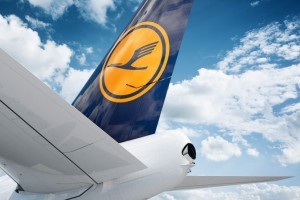 Lufthansa: test per tutti i passeggeri. Tutti negativi