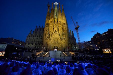 Barcellona: Papa Leone XIV alla Sagrada Familia per l’inaugurazione della Torre di Gesù