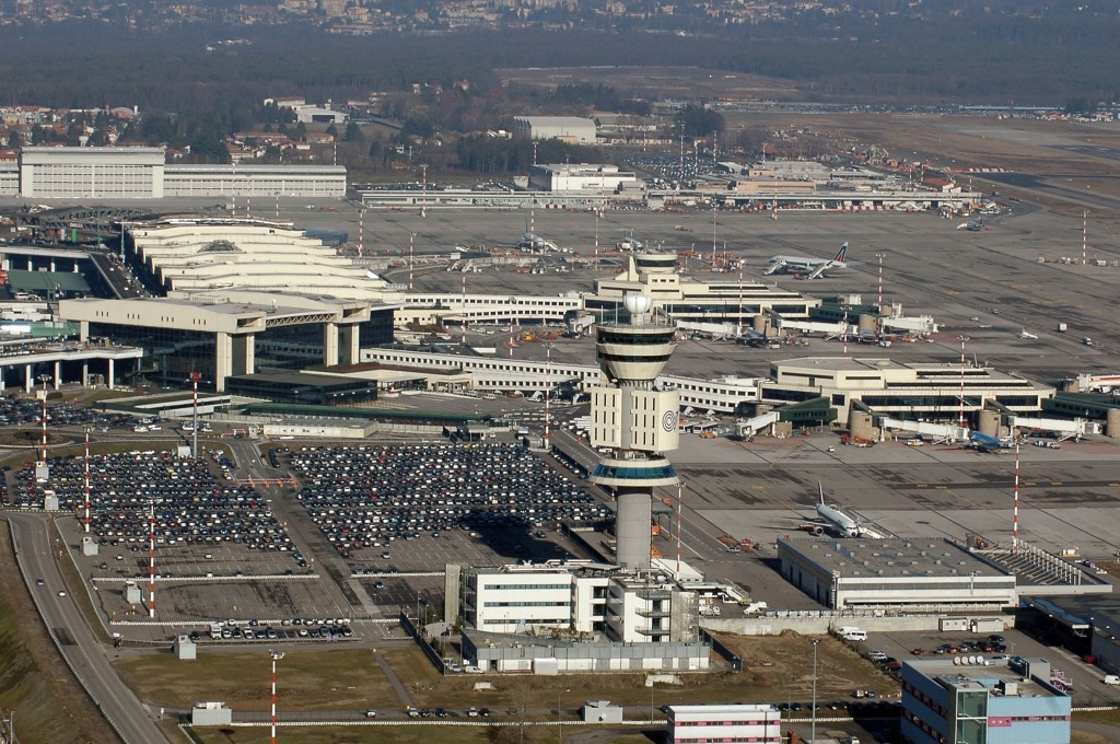 Assaeroporti, traffico passeggeri in crescita a luglio