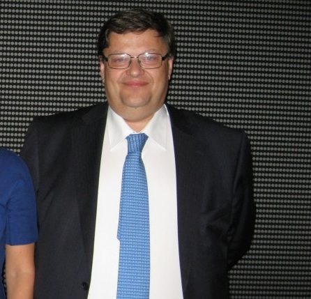 Natalie Tours sospende le attività