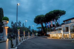 Omnia Hotels spinge sulle ristrutturazioni: per il 2023 focus sul Rose Garden e sullo Shangri La