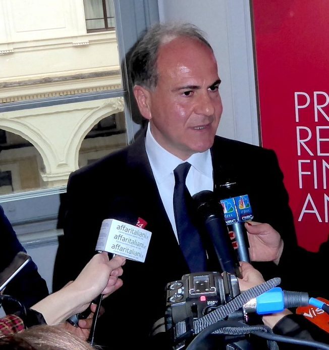 Battisti, FS: «Noi in Alitalia? Solo con un Roi, e se farà bene al Paese»