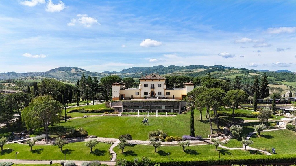 Palazzo di Varignana si riposiziona in un ecosistema di ospitalità rigenerativa