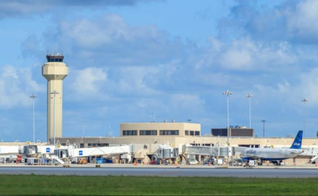 Palm Beach: il 9 luglio l’aeroporto sarà ribattezzato con il nome del presidente Trump