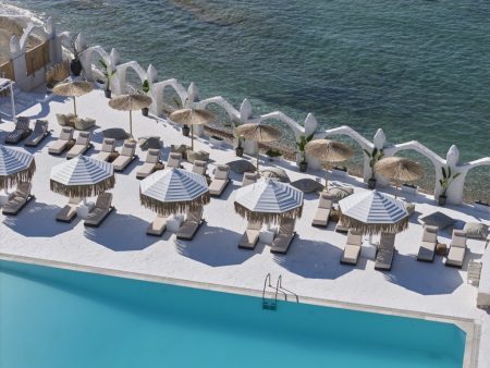 Radisson Individuals: riapre a Paros il Pounda Resort