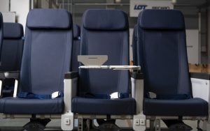 Recaro consegna a Lot i primi sedili per le cabine dei nuovi Boeing 737 Max 8