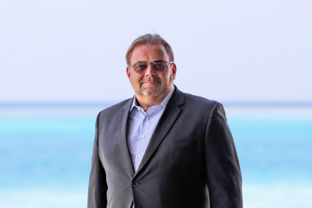 Atmosphere Hotels and Resorts: Christopher Baker nuovo vp area operation