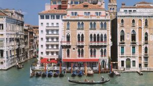 Rosewood approda a Venezia: dal 2025 gestirà l’hotel Bauer