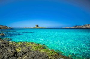 Sardegna: niente hotel di lusso sull’isola per l’immobiliare di Berlusconi