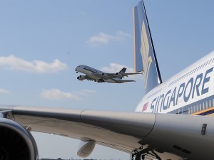 Singapore Airlines: accordo con Airbus e Boeing per posticipare le consegne