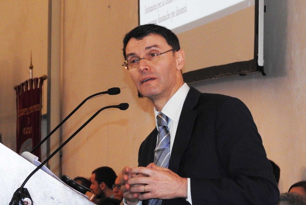 Alitalia a un anno dal commissariamento: la vendita resta al palo