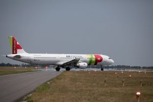 Tap celebra i 20 anni della Venezia-Lisbona: sono 14 i voli settimanali tra le due città