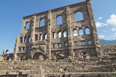 Nuovamente accessibile il Teatro romano di Aosta