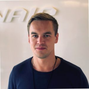 Finnair è la prima compagnia a abolire le vendite a bordo