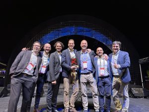 Vueling insignita del premio “Best Airline” in occasione di Routes World