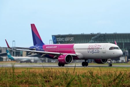 Wizz Air investe su Torino, settima base in Italia: 2 velivoli posizionati e 7 nuove rotte