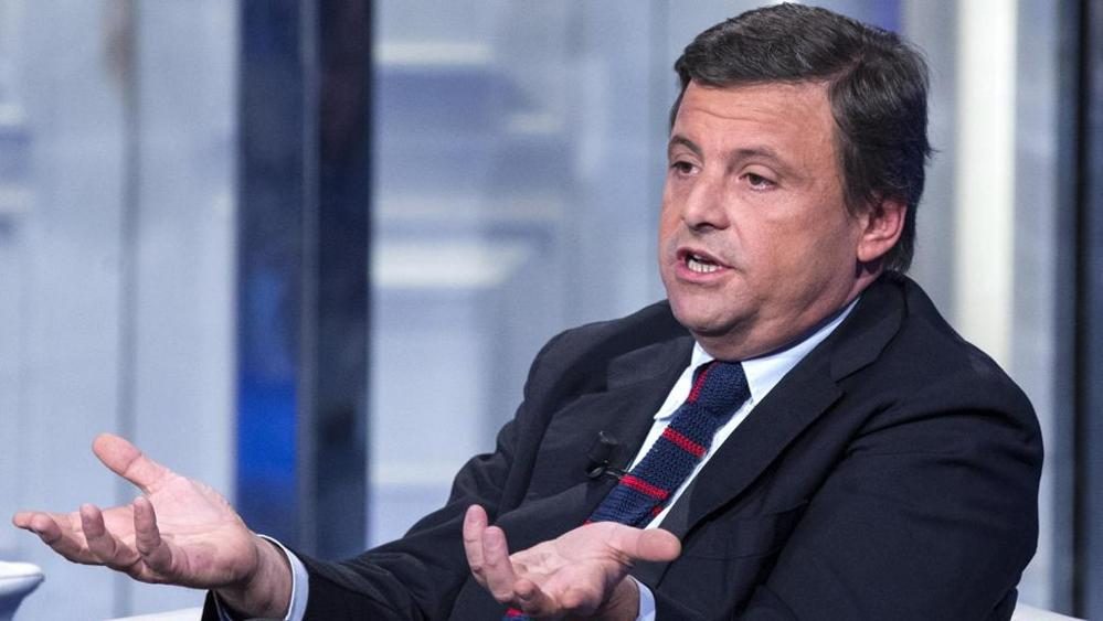Calenda su Alitalia: «La vendita dopo le elezioni»