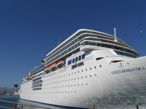 Celestyal Cruises rivende la ex Costa NeoRomantica acquistata solo un anno fa e mai rimessa in mare
