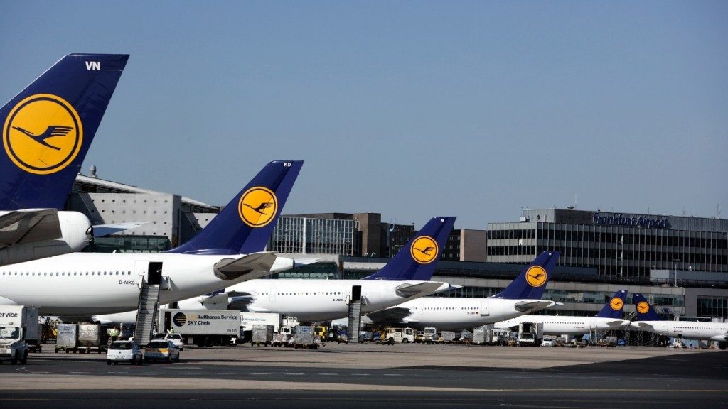 Lufthansa: brusco calo in Borsa dopo il taglio delle stime sui profitti