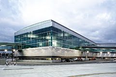 Santiago de Compostela: aeroporto chiuso per 5 settimane, migliaia di passeggeri a terra