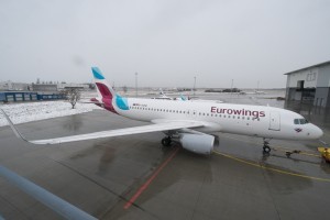 Eurowings apre una nuova base a Berlino dove posizione tre Airbus 320