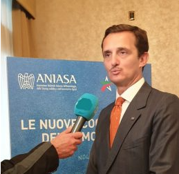 25° Rapporto Aniasa: il noleggio come pilastro del turismo tra crescita aeroportuale e l’incognita green
