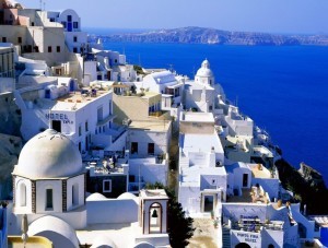 Grecia pronta all’apertura: ecco il vademecum per turisti e operatori