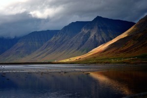 Islanda, rischio eruzione vulcanica: potenziali conseguenze sui voli
