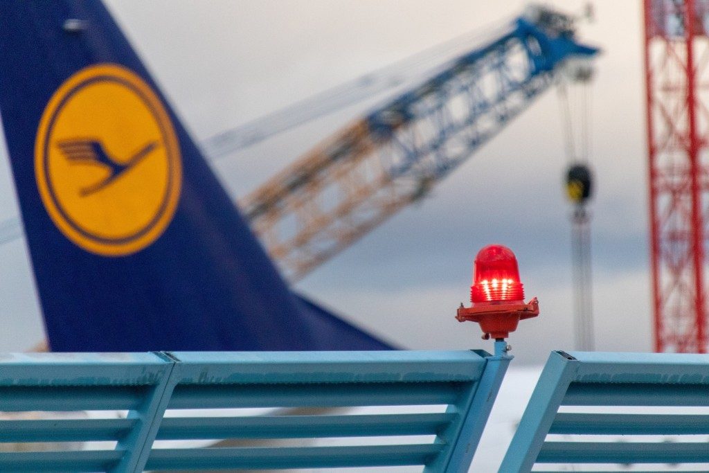 Lufthansa: sì dell’Ue agli aiuti di Stato. Domani l’assemblea decisiva