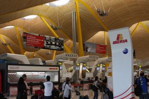 Gli aeroporti spagnoli oltrepassano i livelli di traffico 2019 e Aena raddoppia l’utile del semestre