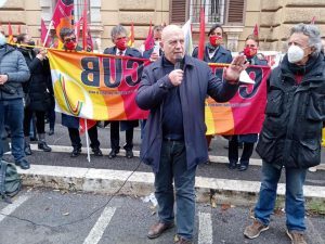 Rizzo: «Perchè Alitalia deve rinunciare al suo logo e Lufthansa e Air France no?»