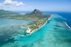 Mauritius ha tolto l’obbligo di test Pcr per tutti i visitatori in arrivo sull’isola