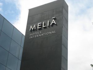 Meliá resiste al Covid 19. Liquidità a 442,5 milioni di euro