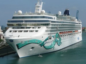 Norwegian Cruise Line riparte con il debutto di Atene quale home port della Jade