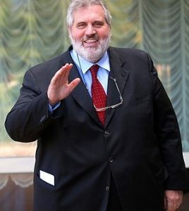 Palenzona: «Il governo stanzi 1 miliardo per gli aeroporti. Altrimenti si chiude»