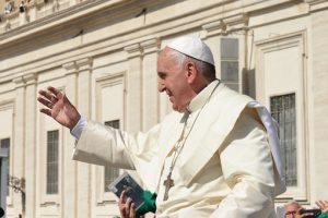 Papa Francesco: viaggio apostolico in Iraq con Alitalia