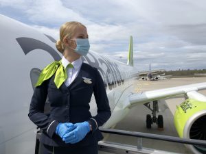 AirBaltic assume 320 nuovi piloti e assistenti di volo entro l’estate 2022