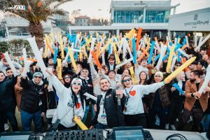 Tik Tok supera Instagram sulla decisione del viaggio per i giovani