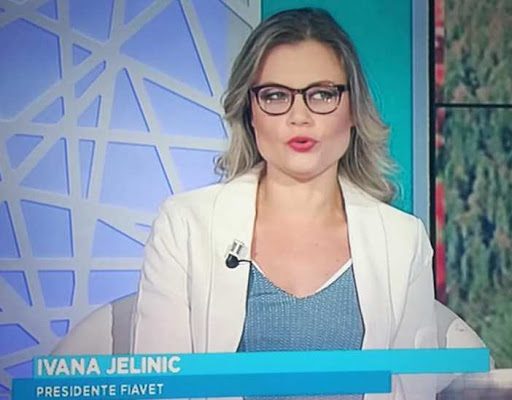 Ivana Jelinic: pressione costante sull’opinione pubblica